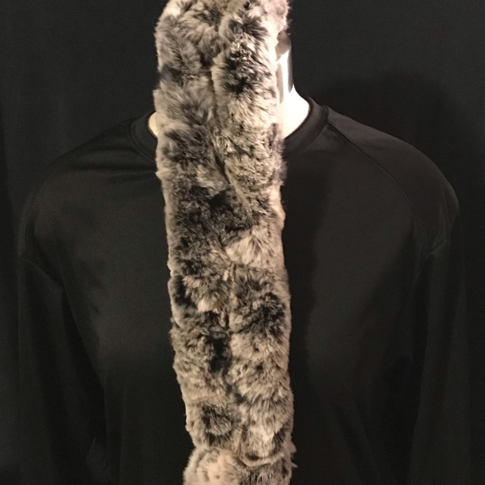 Belle Fare rabbit fur scarf